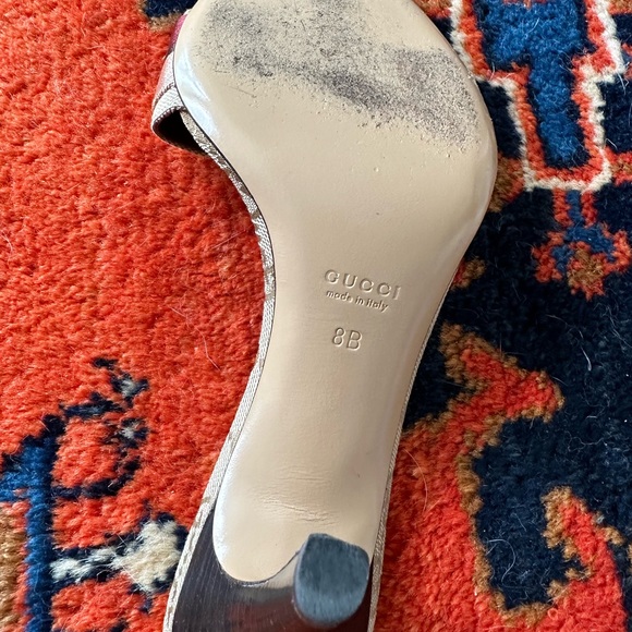 Authentic Gucci GG Supreme Canvas Slides - Picture 4 of 4